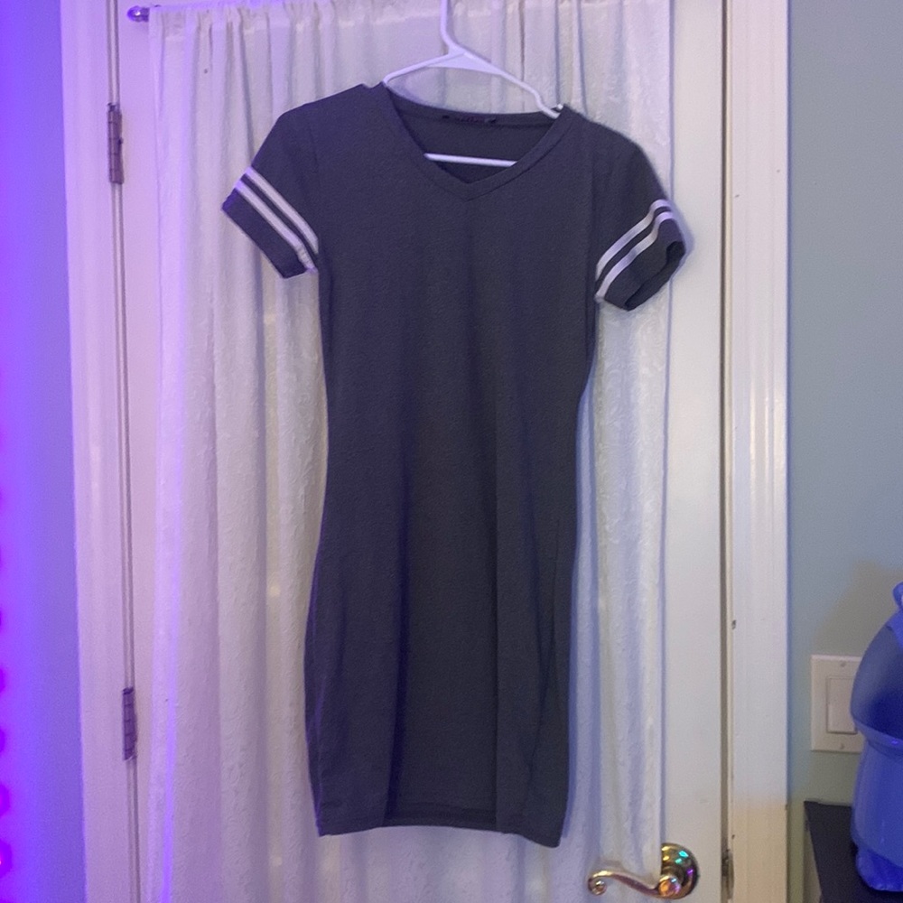 grey above the knee length dress size medium